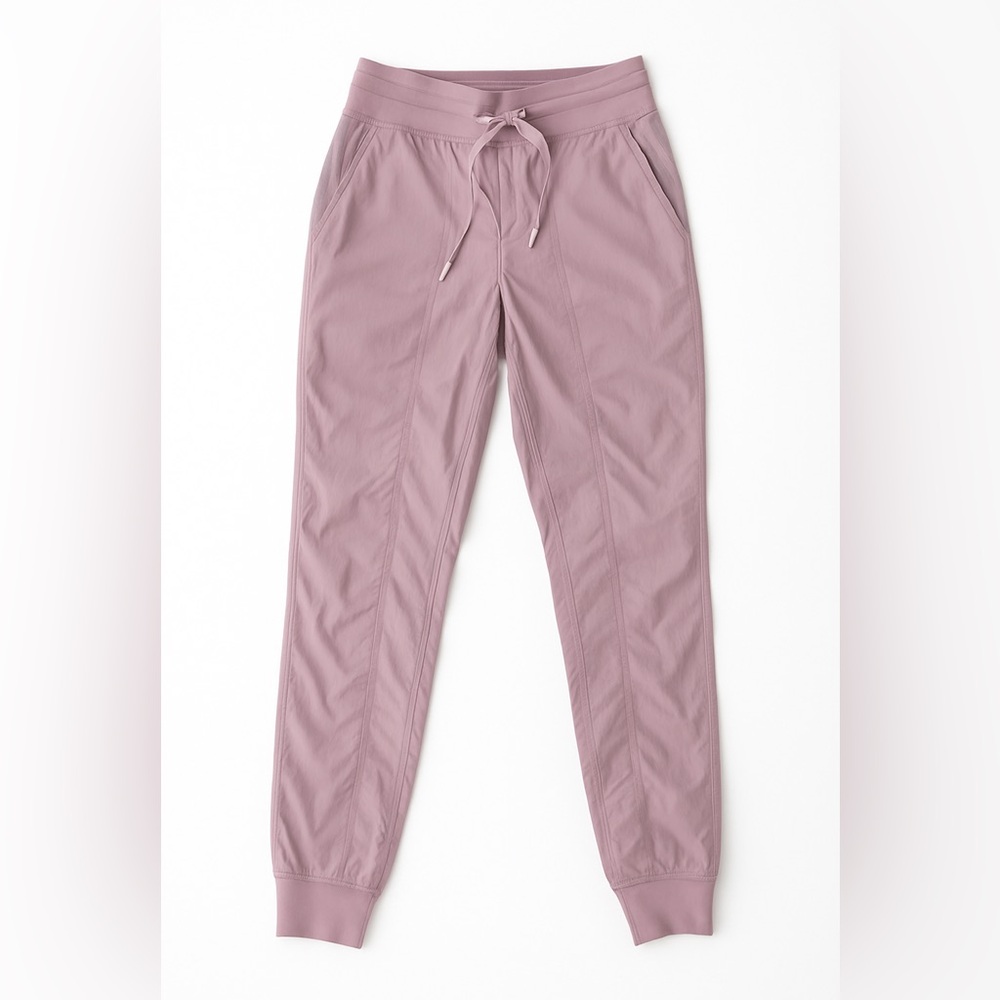 ✨ Poshmark Listing: Lululemon Joggers – Size 2 ✨